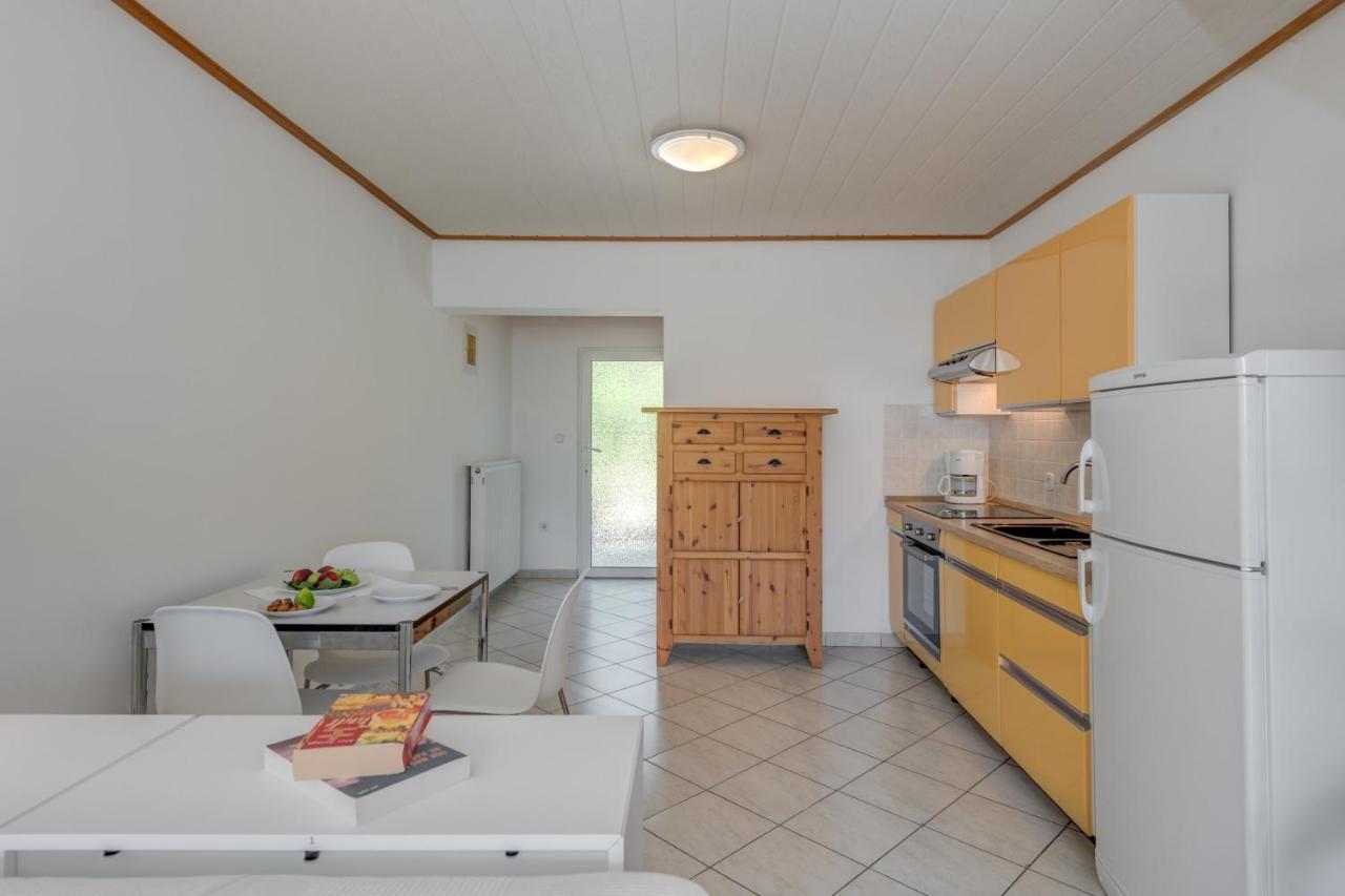 Beachfront Apartment Milan, With Balcony Split Buitenkant foto